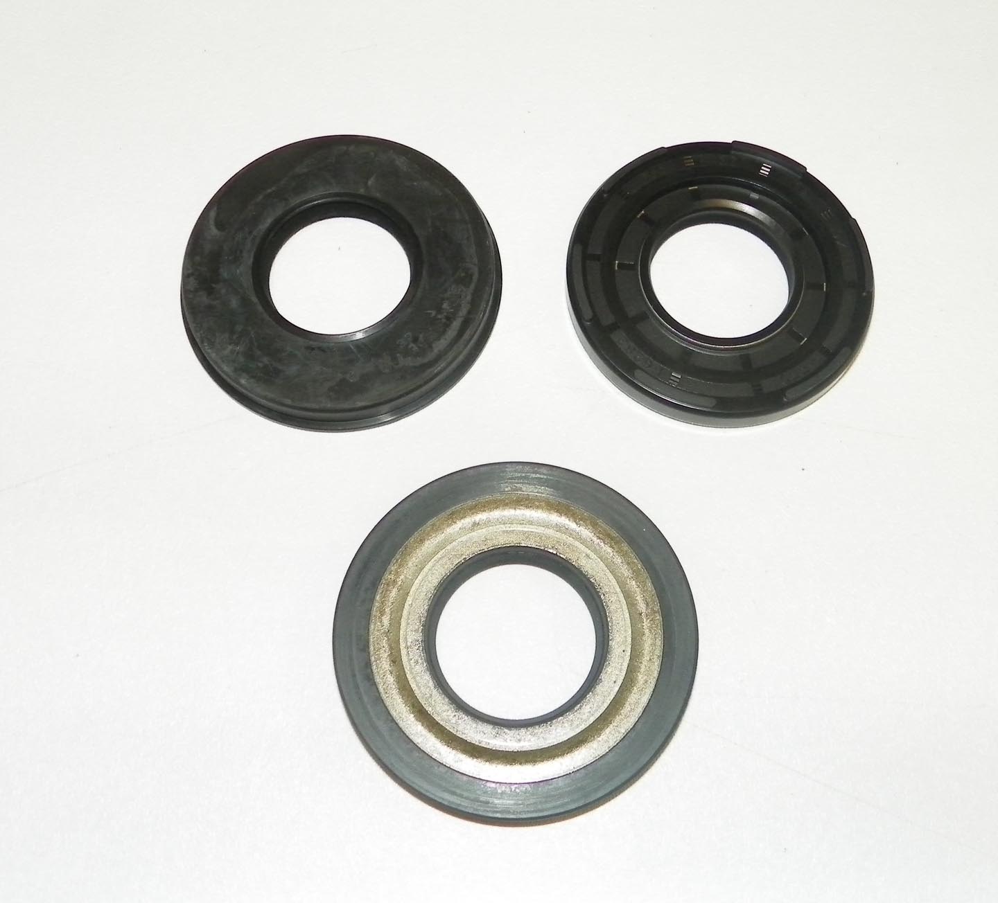 Crankshaft Seal Kit - Tiger Shark PWC (639/640)